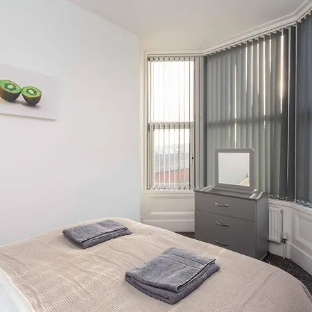 Cherry Property - Kiwi Suite Blackpool Exterior foto